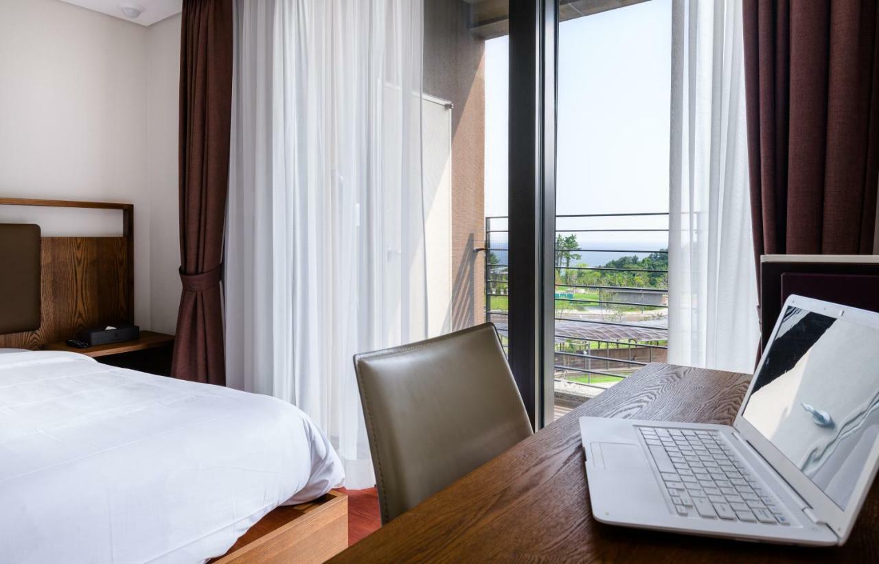 Hotel Seaside Arden Seogwipo Exterior foto